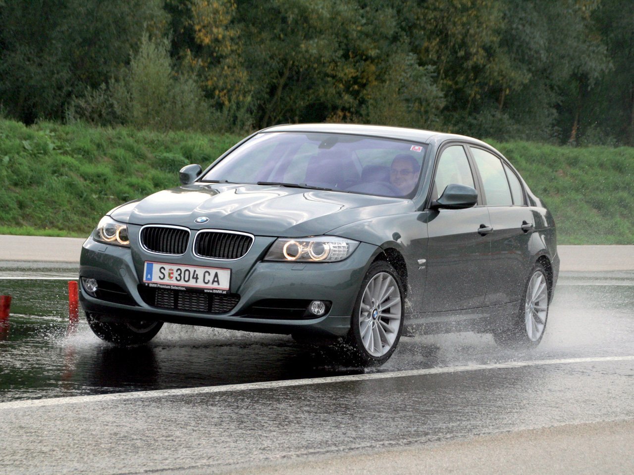 bmw 3 e90 рестайлинг